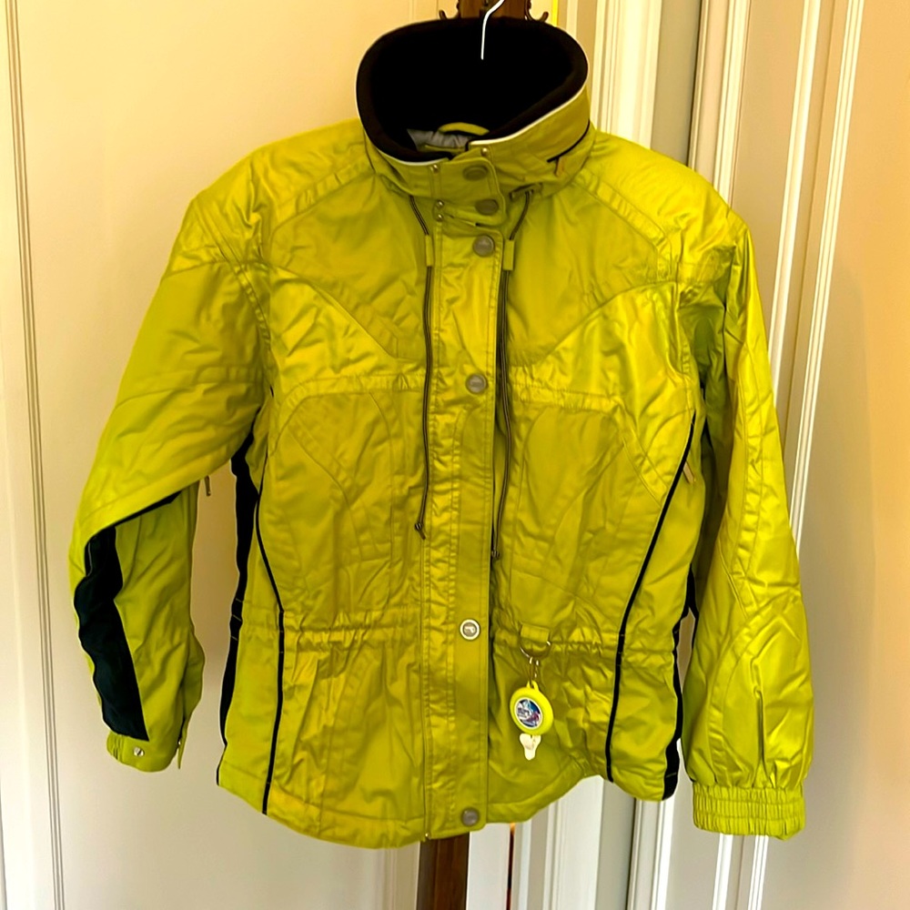 Women’s Marker Like New Versatile Lightweight Win… - image 1